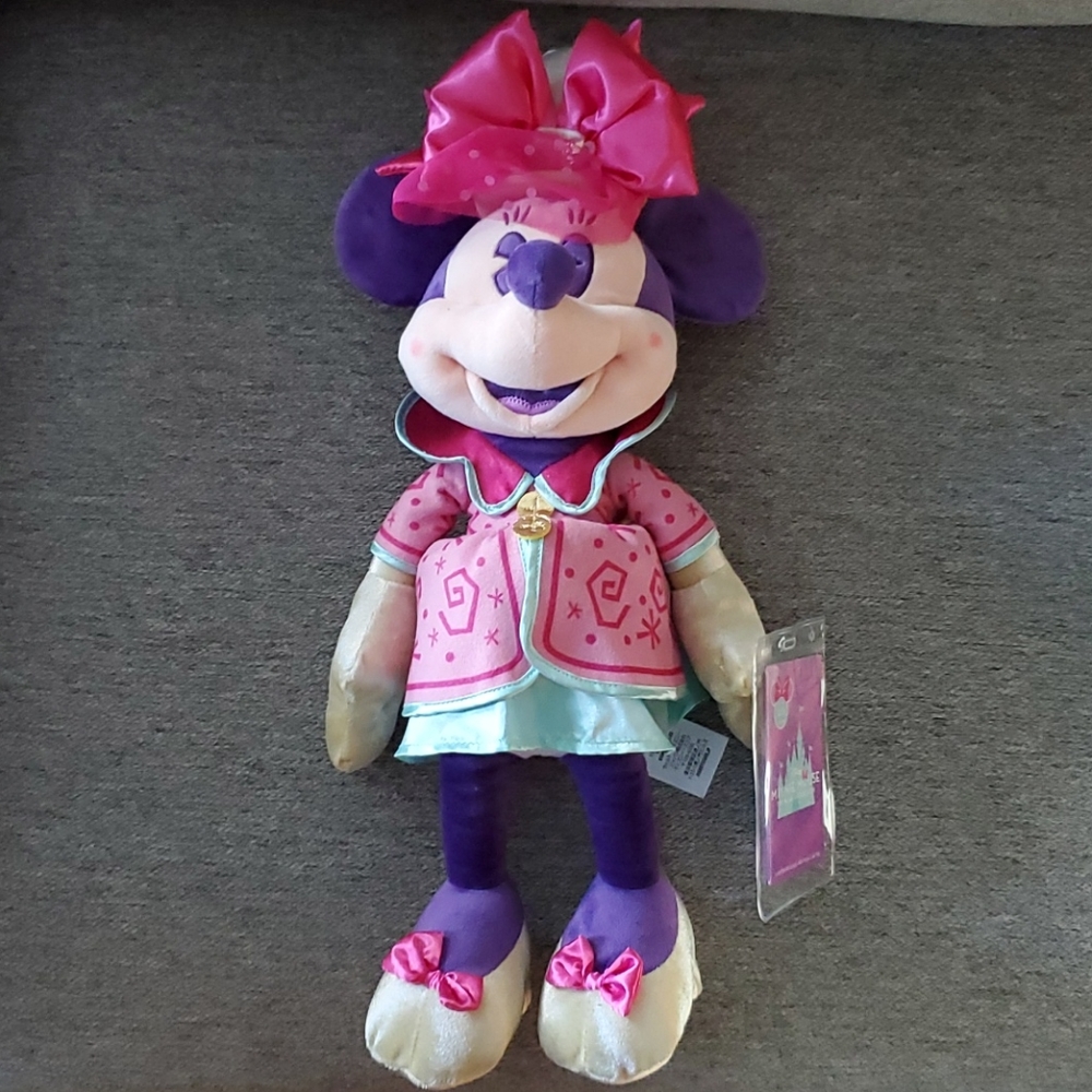 SOLD Minnie Main Attraction Mad Tea Party Plush
